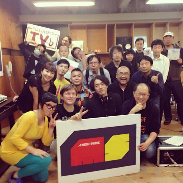 On October 28th I was invited to appear and perform at Japanese Web TV show …
