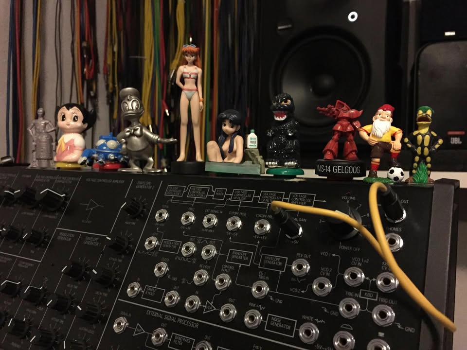 Meet my inspirational little studio friends.