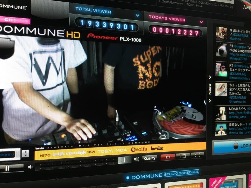 MOA playing at DOMMUNE!