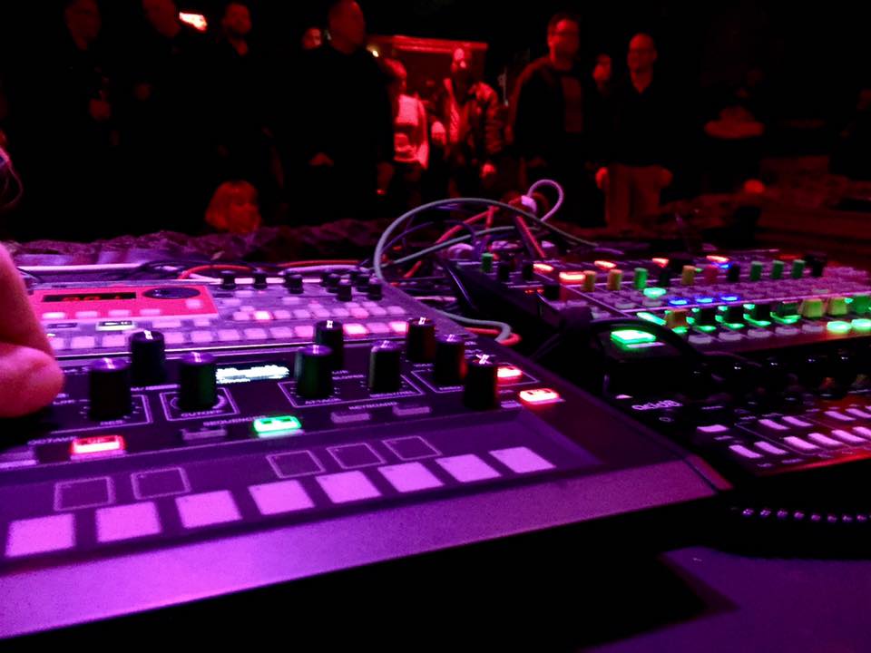 Thanks for the lovely reactions to my set at Noise.Berlin – av jams / modular …