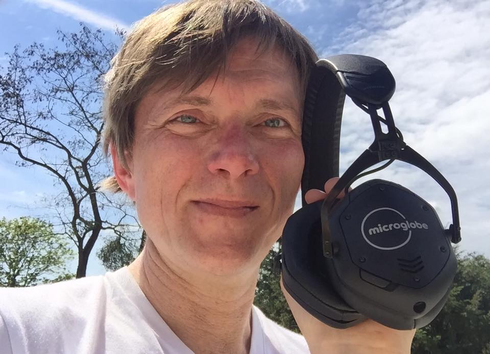 Thank you V-MODA for the überbeautiful Microglobe logo on my new Crossfade II …
