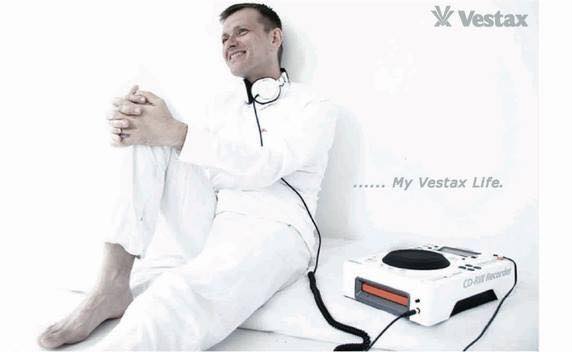 In 2006 I endorsed officially for Vestax in Japan and saw a lot of strange and …