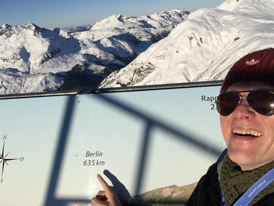 635 km from Berlin, 2350 m high on top of the Alpes