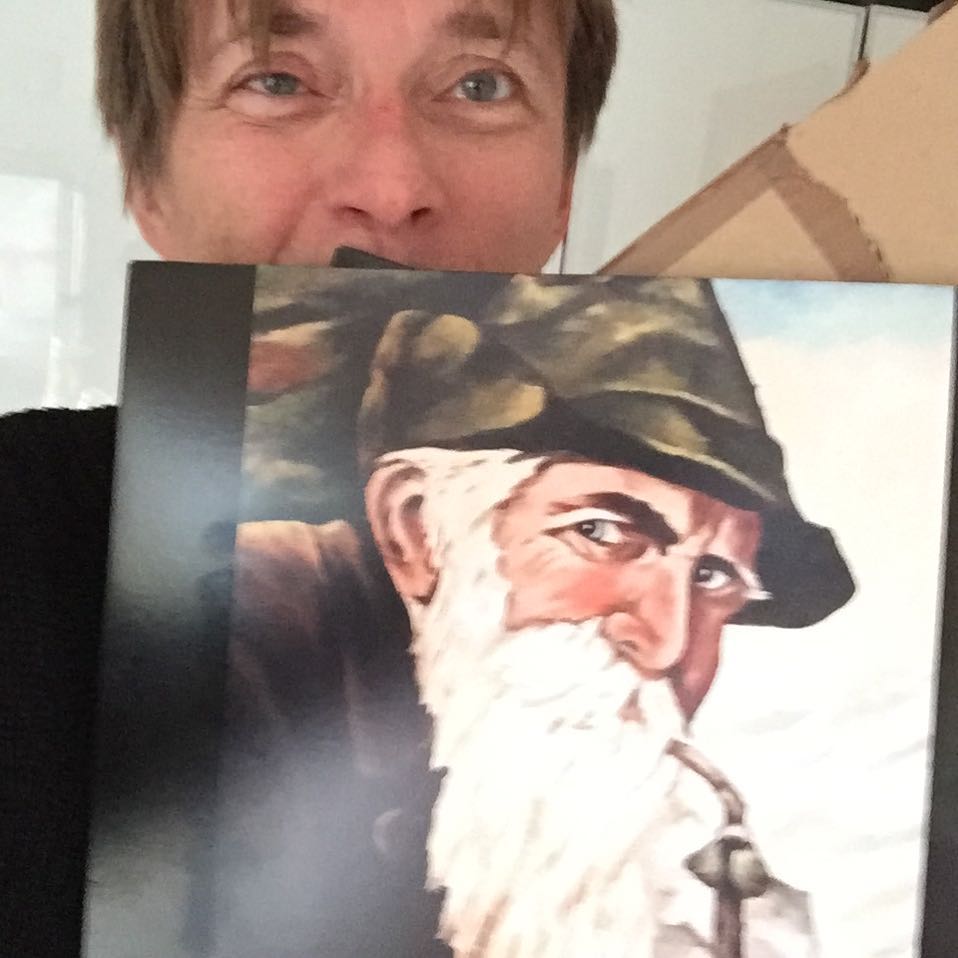 When the postwoman rings twice and brings vinyl – it’s a new #marmion …