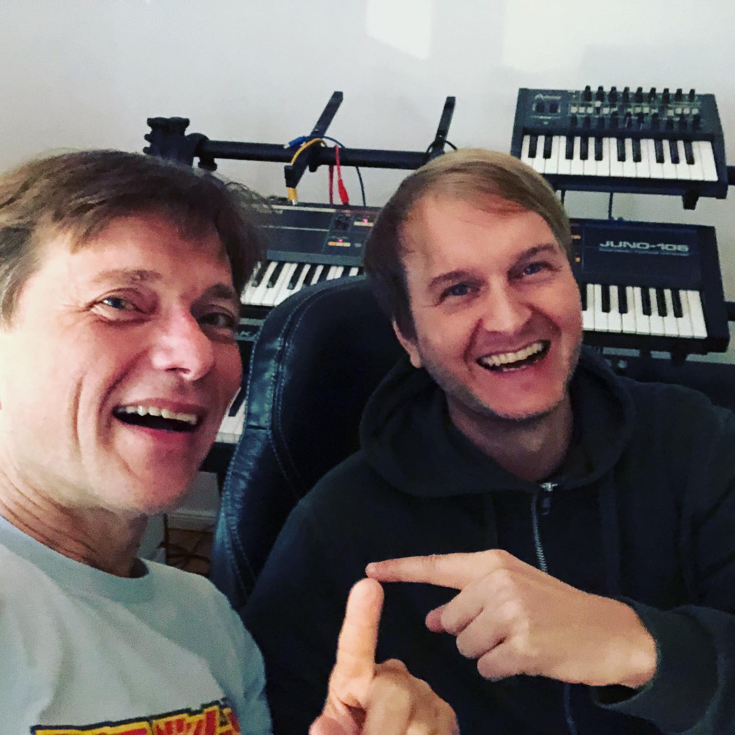 Just finished 2 tracks with @henning_richter can’t wait to road-test them.