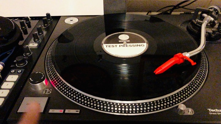 Soundcheck #testpressing @force_inc_music_works FIM2701 @galcid_insta bucket …