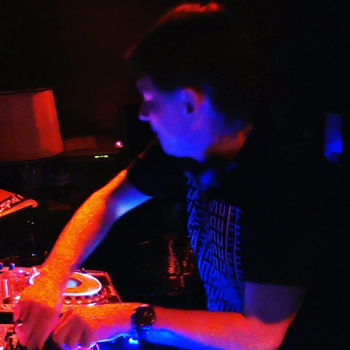 spontaneous #testplay of my freshly produced #remix for #dj_jauche track “Just …