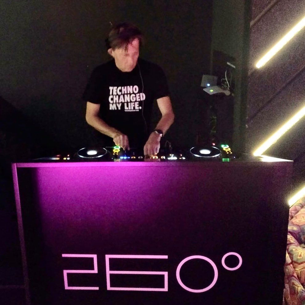 Thank you everyone who came to party distantly with me at 260°bar last …