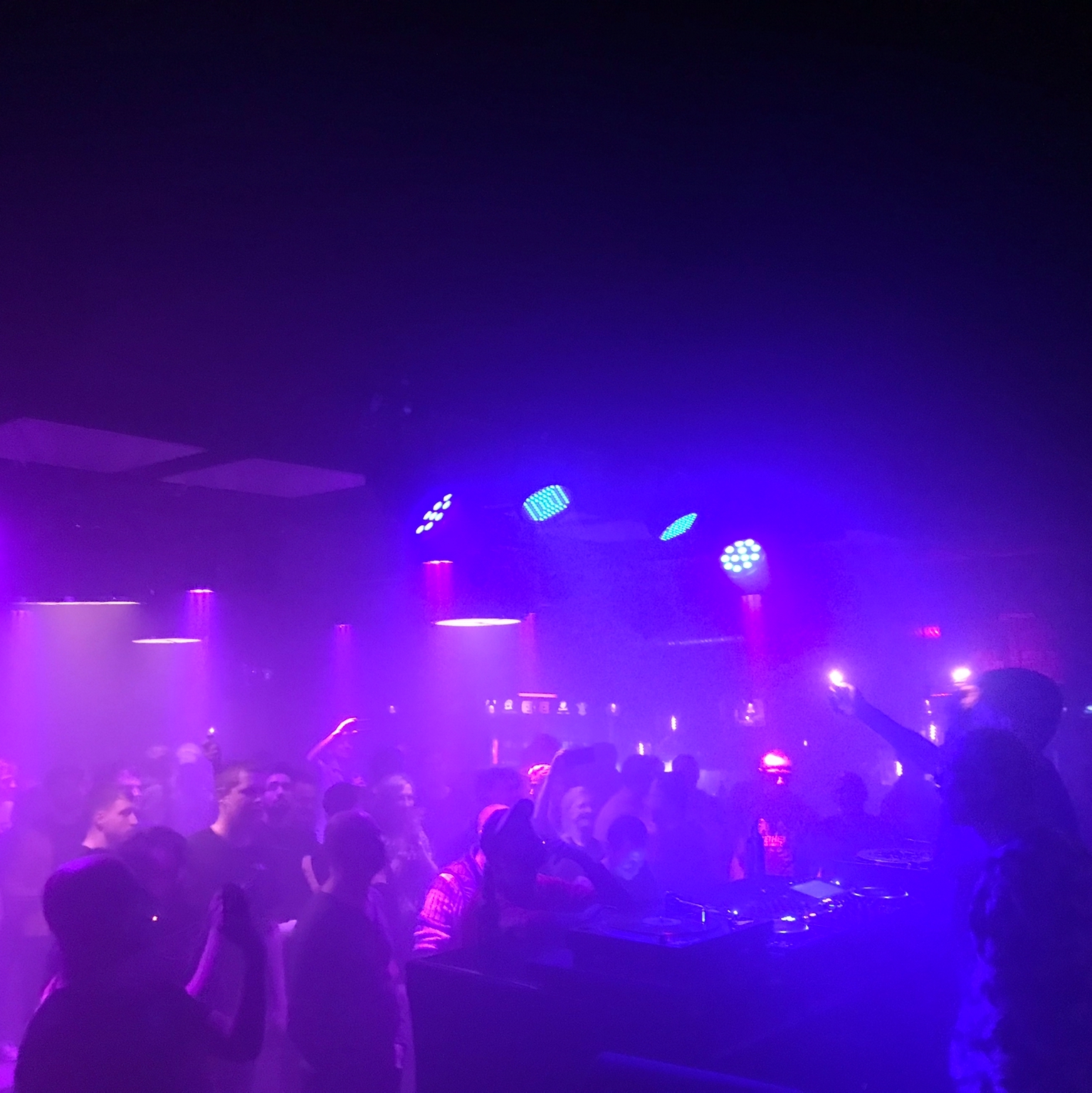 Thank you Club Paula and crew for the wonderful lil Xmas-BASE-Revival-Party.