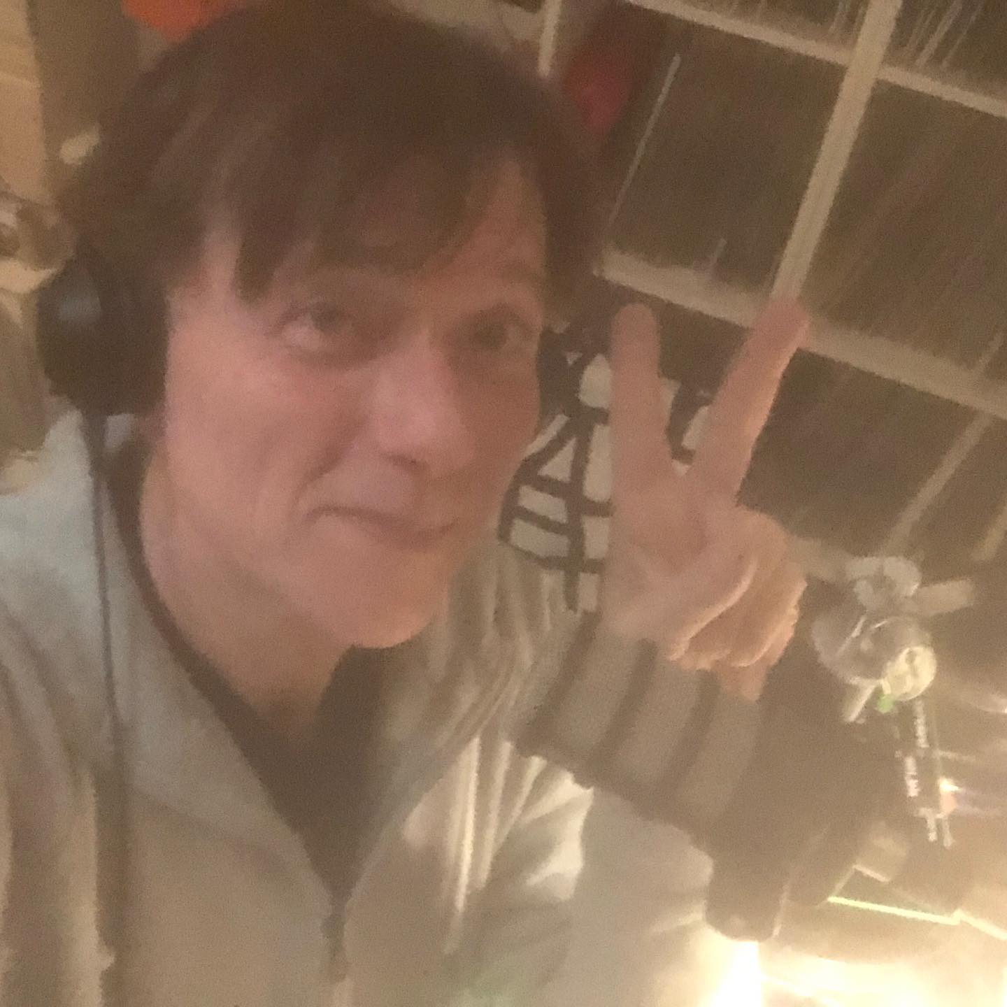 Let’s go with my “Fürstenberger Wohnzimmer Episode 29“ on #evosonic #radio …