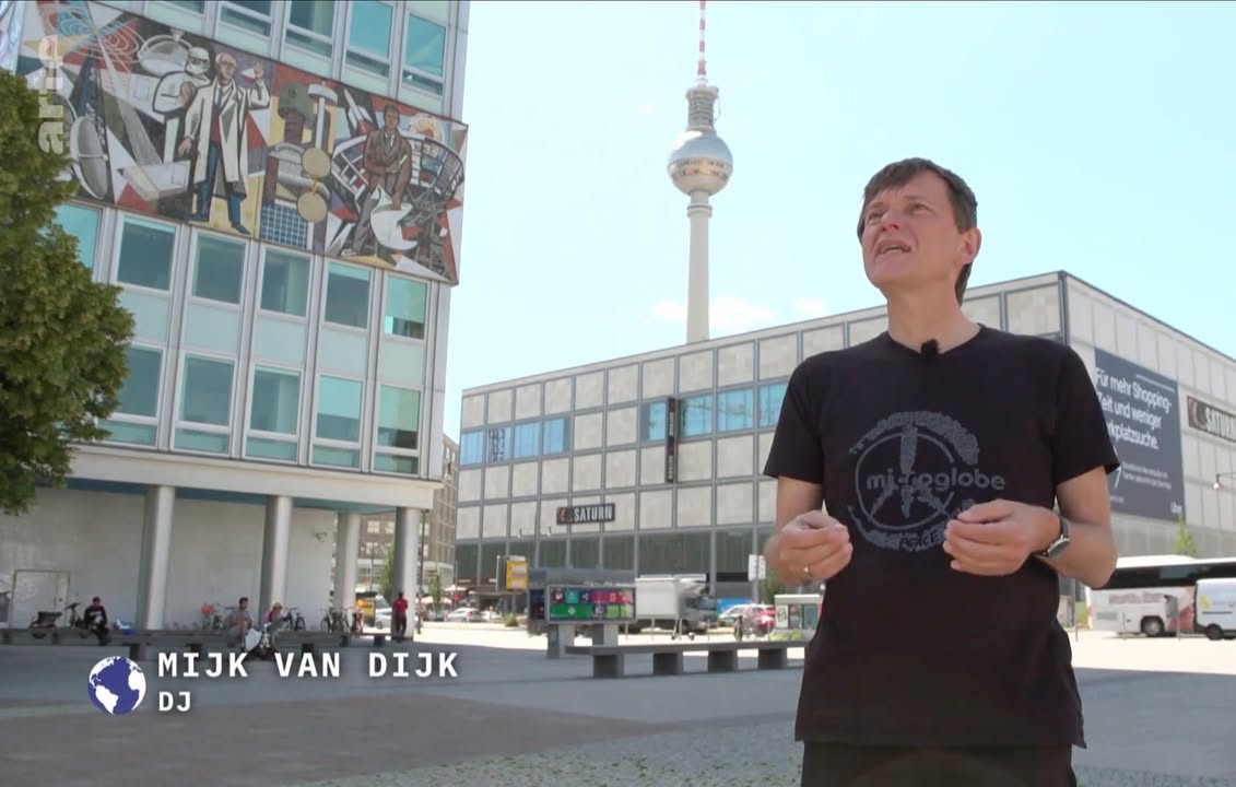 There’s a lovely feature about Berlin Techno on “Stadt Land Kunst” on arte …