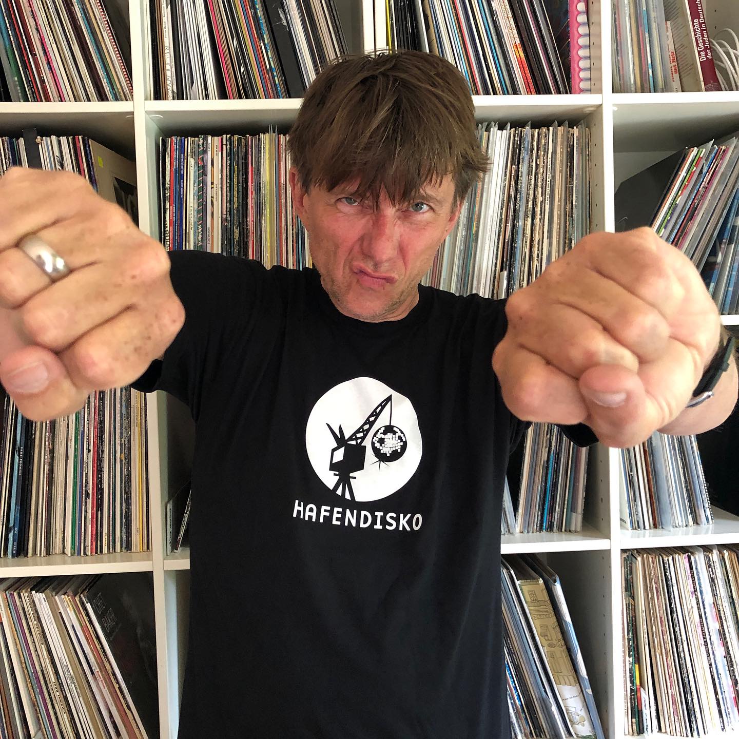 #baaam Hey @djbabydoc let’s go another round in our #discotshirtchallenge shall …