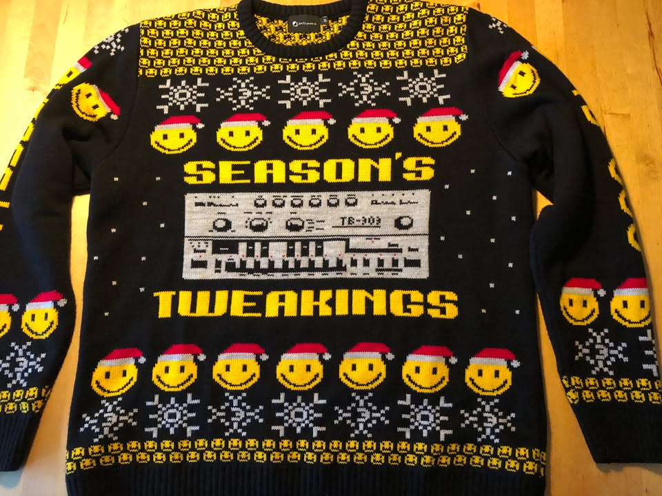 You asked for it, so here it is, my Xmas jumper in all it’s smiling glory, with …