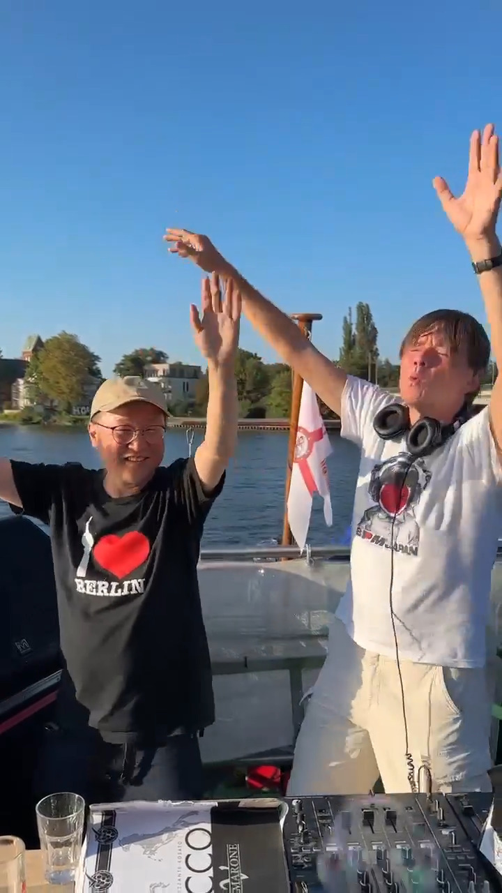 Shangri-la summer vibes from @toby_izui and Mijk van Dijk!