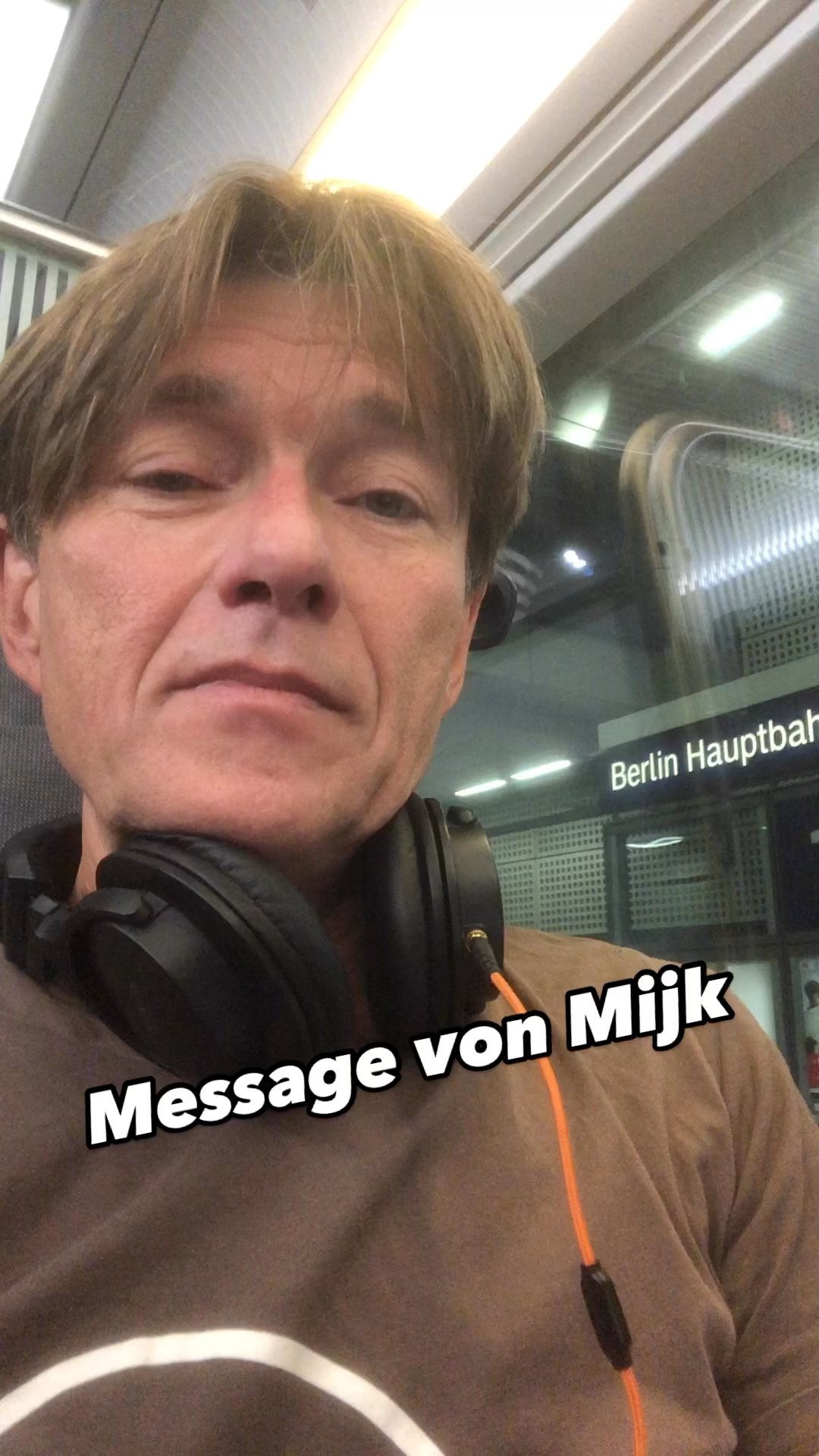 On my way to Bayreuth for the @elektrovoegel Techno Vernissage Afterparty at …