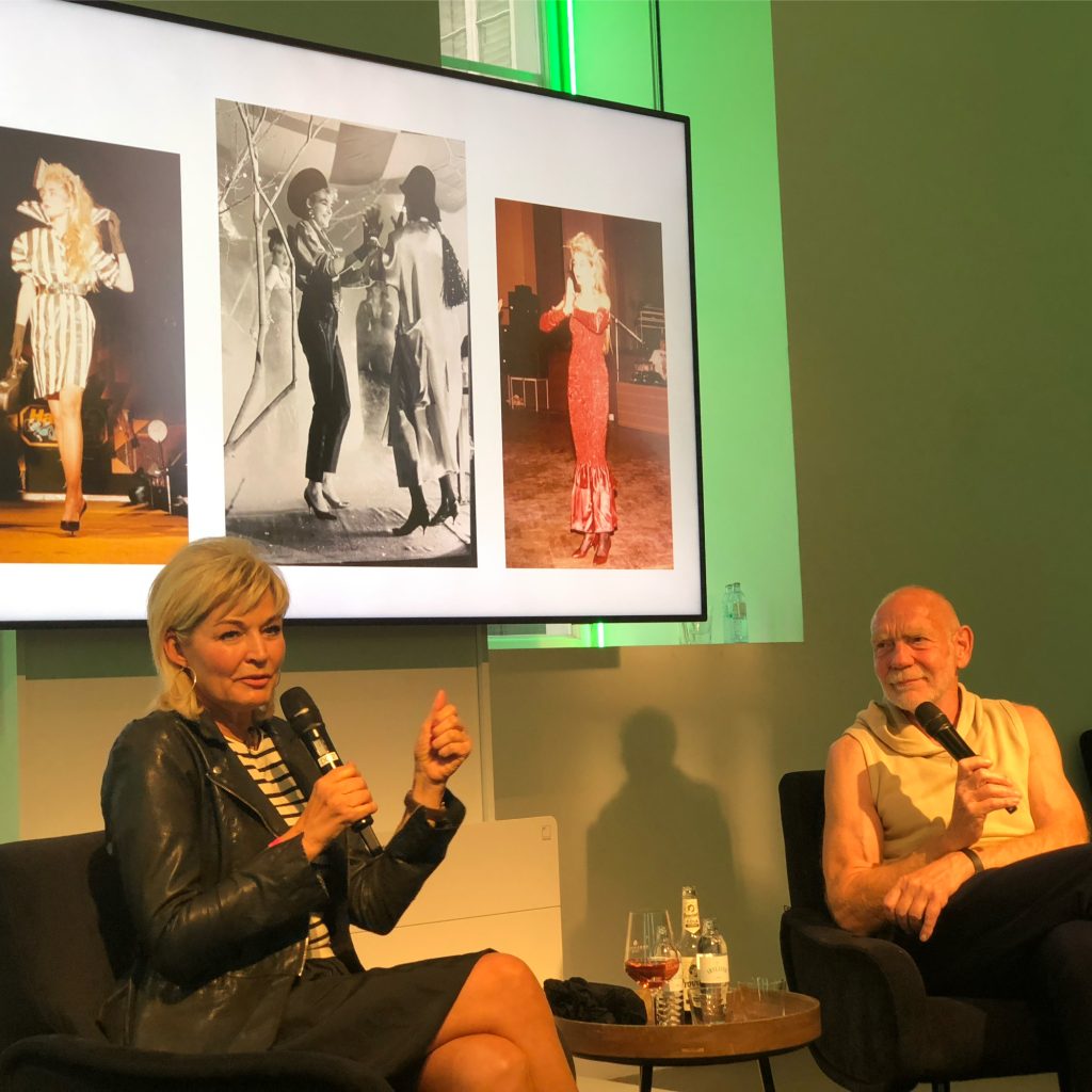 Last Wednesday I had the great honour of presenting an evening of the "It's …