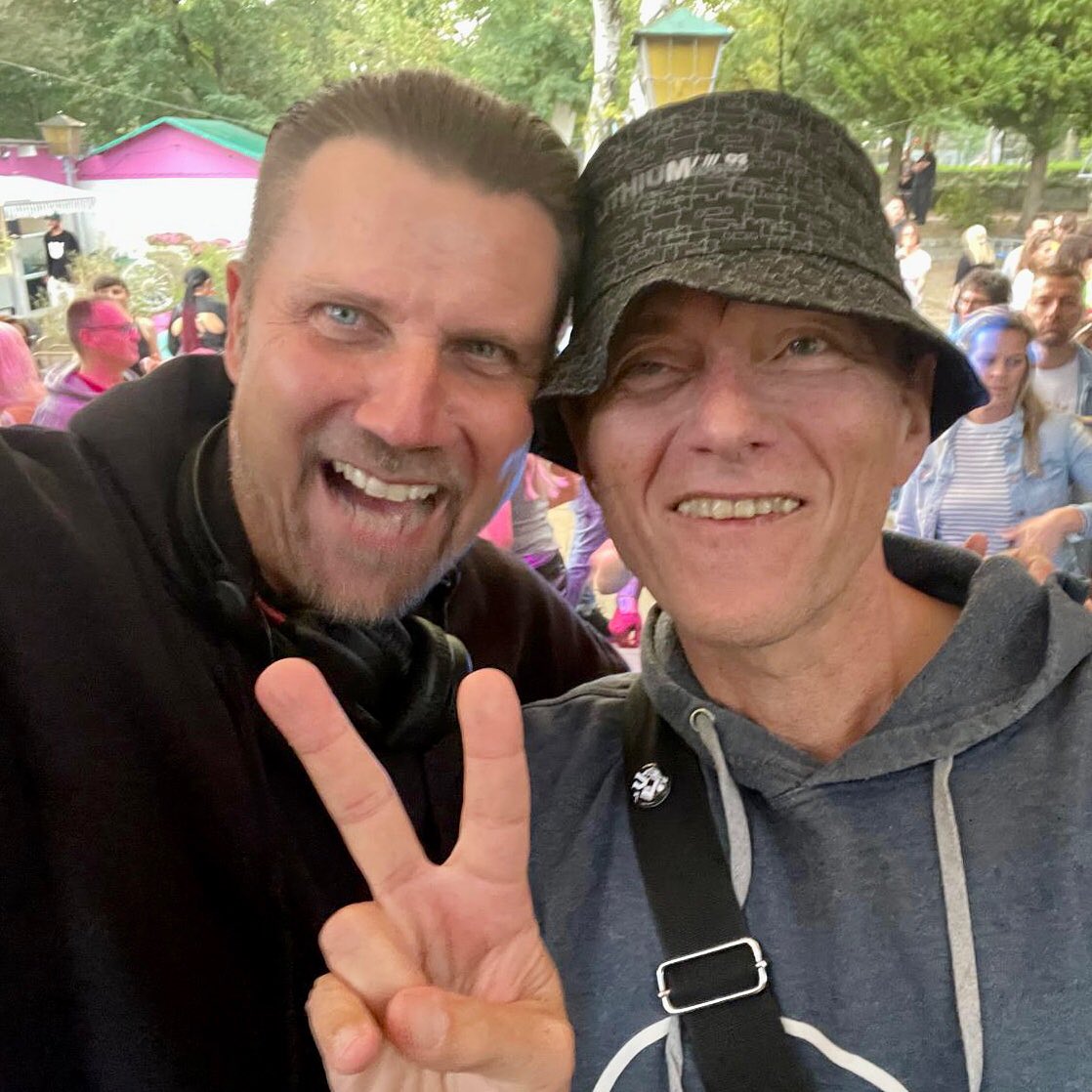 Hello from @outsideworldfestival at Blauer See Garbsen with Tom Wax