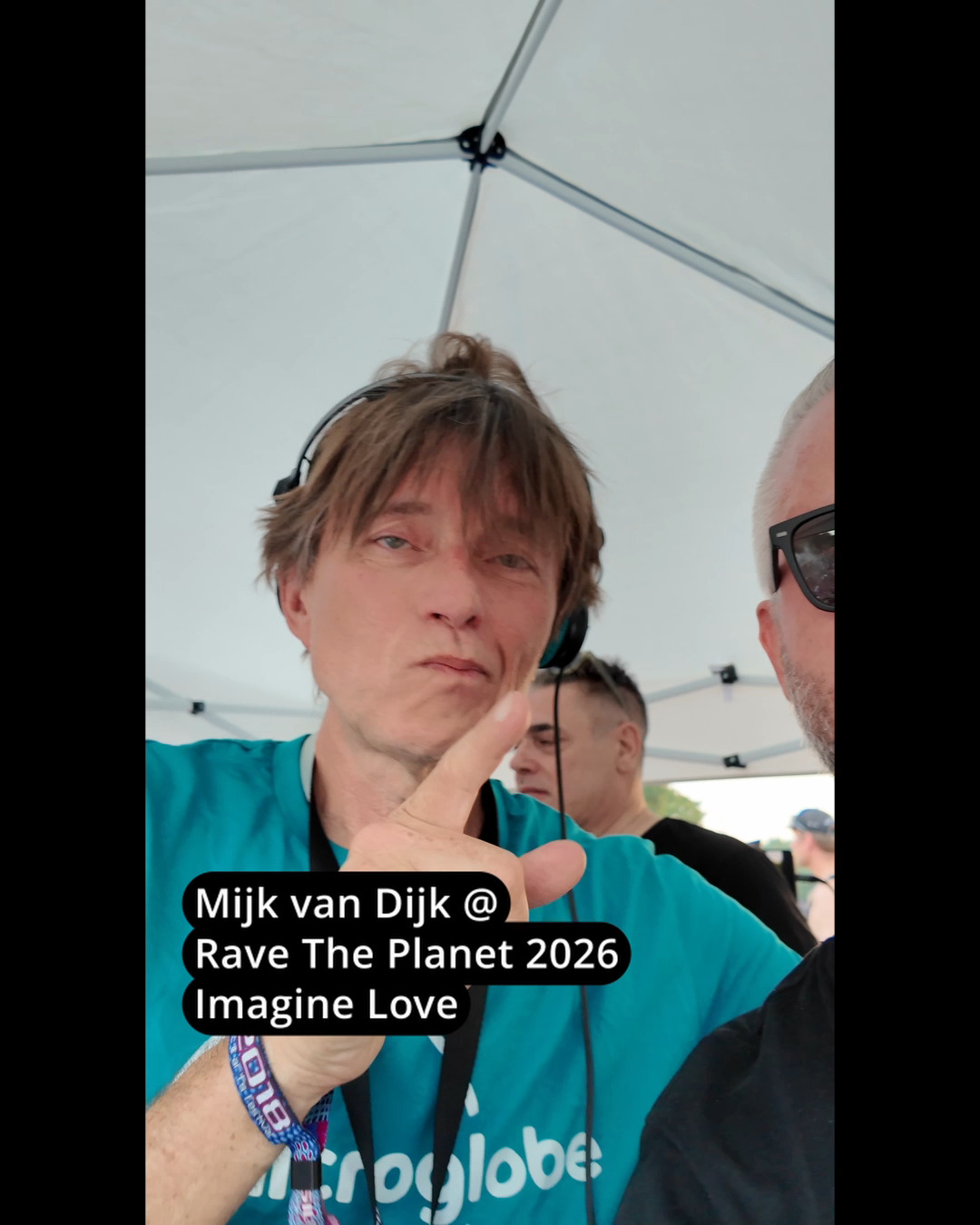 Mijk van Dijk plays his track “MORE (@superstrobe Remix)” on the …