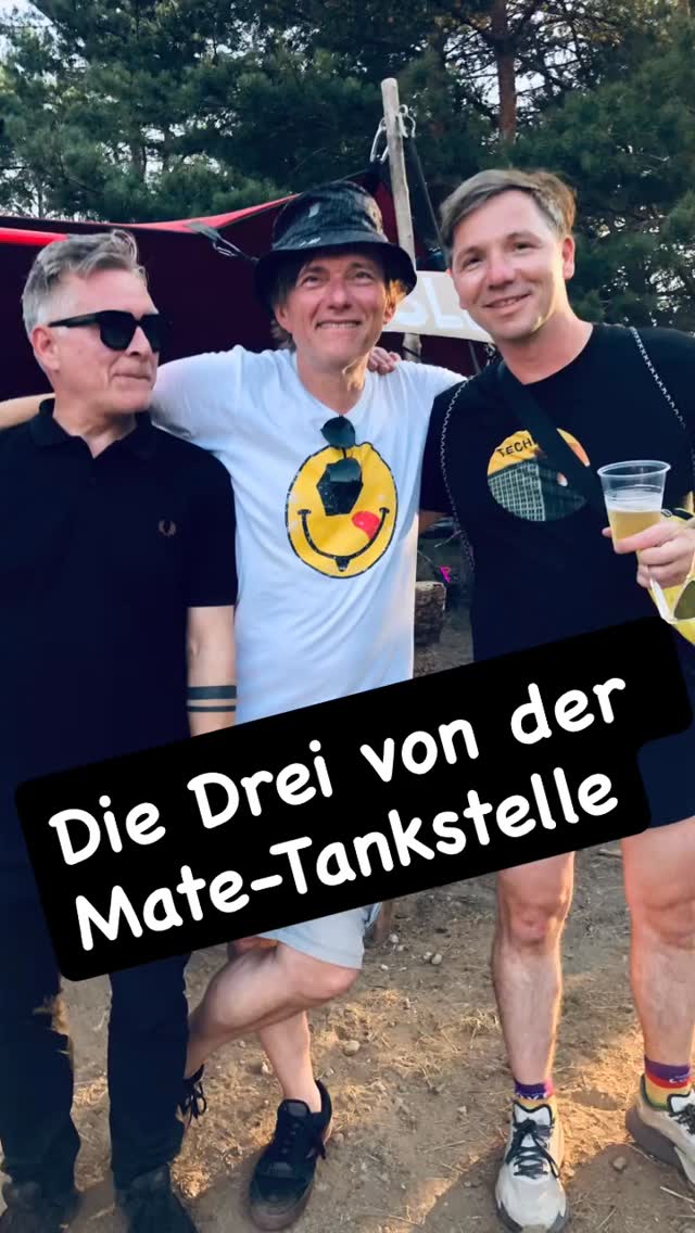 Die Drei von der Mate-Tankstelle