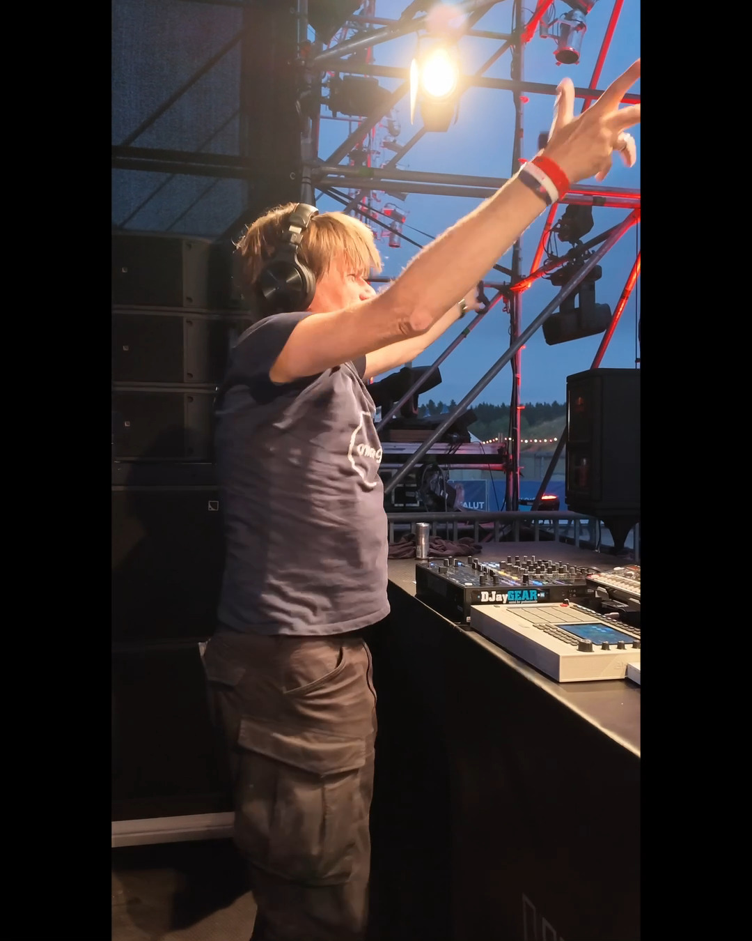 About yesterday (well, this morning actually): first impressions of my live set …